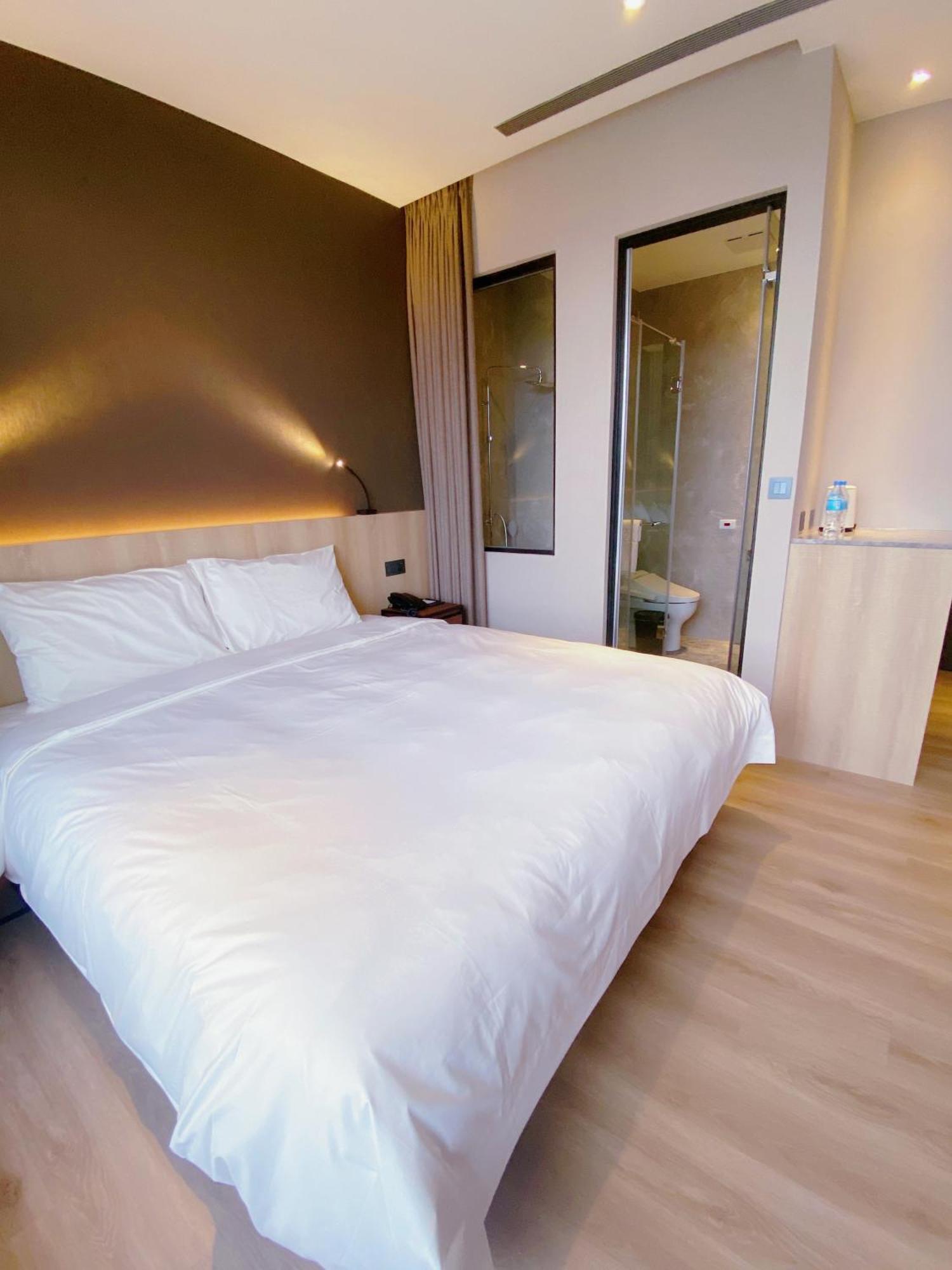 Alfar Hotel Taoyuan Room photo